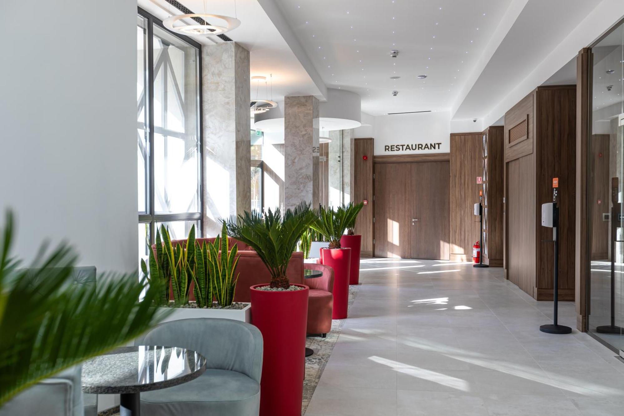 Hotel Crystal Wellness & Spa Superior Sovata Exterior foto